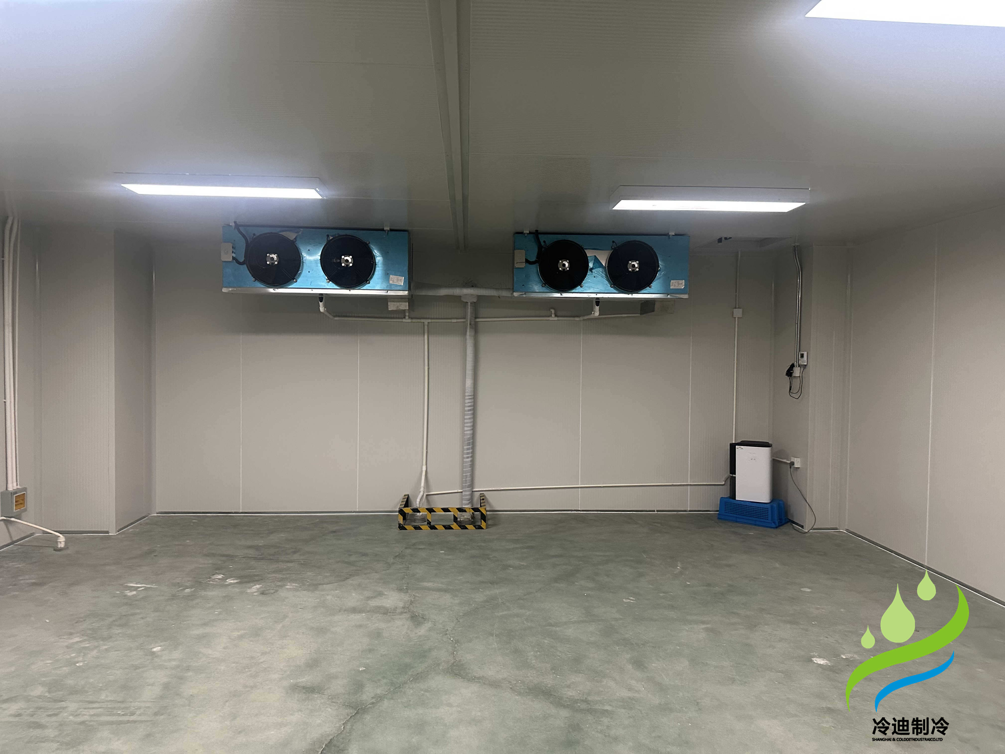 上海和黃藥業(yè)醫(yī)藥冷庫(kù)建造工程案例(圖1) 上海和黃藥業(yè)醫(yī)藥冷庫(kù)